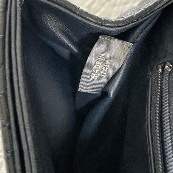 BALLY Vintage 1990’s Navy Double Flap Quilted Shoulder/Crossbody Bag | Italy - Picture 17 of 17